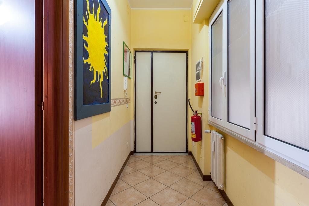 Vatican Rose Aparthotel โรม ภายนอก รูปภาพ
