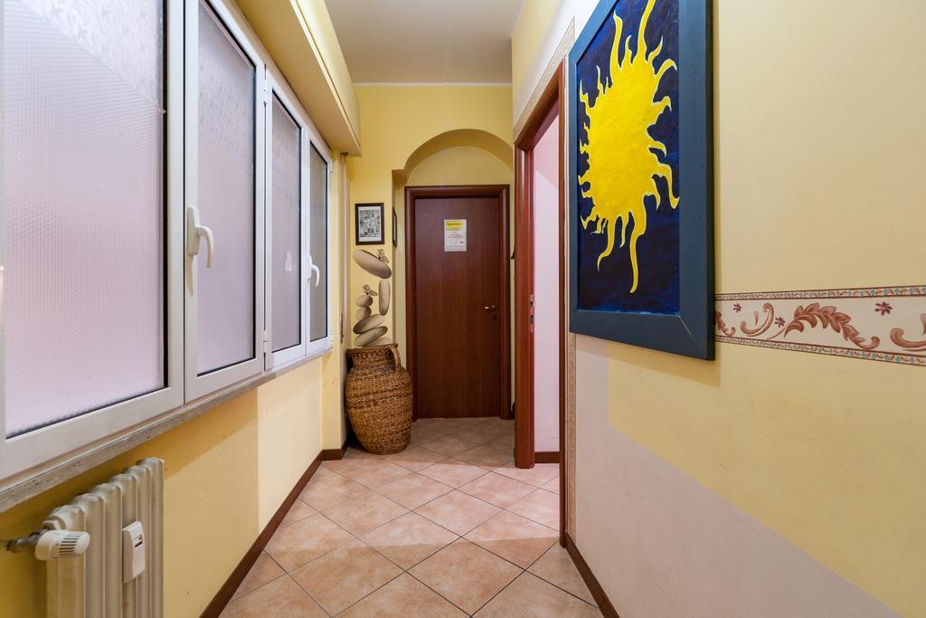 Vatican Rose Aparthotel โรม ภายนอก รูปภาพ