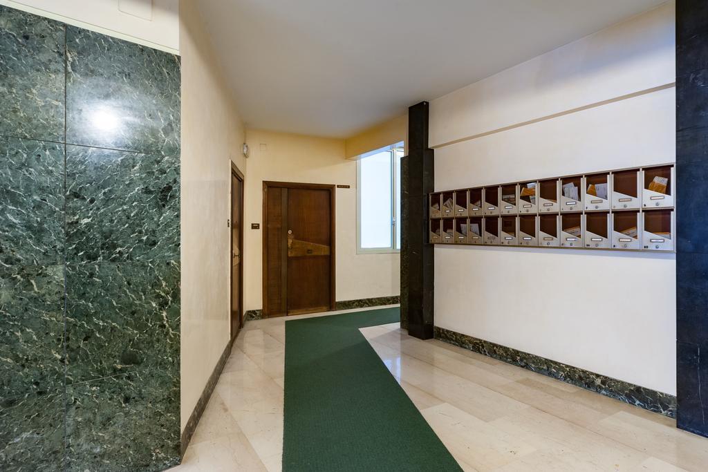Vatican Rose Aparthotel โรม ภายนอก รูปภาพ